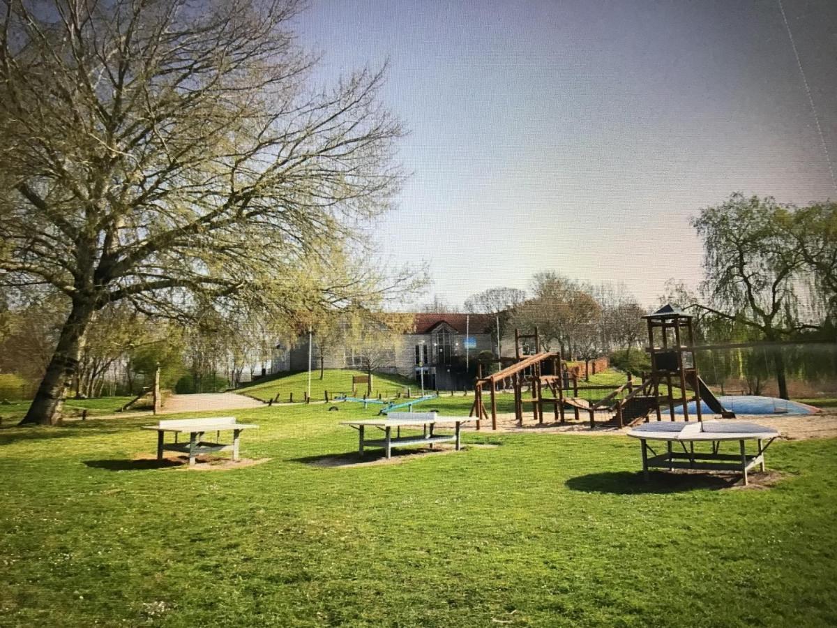 Rumah Senang Wellness Met Hottub En Tuin Ewijk Eksteriør billede
