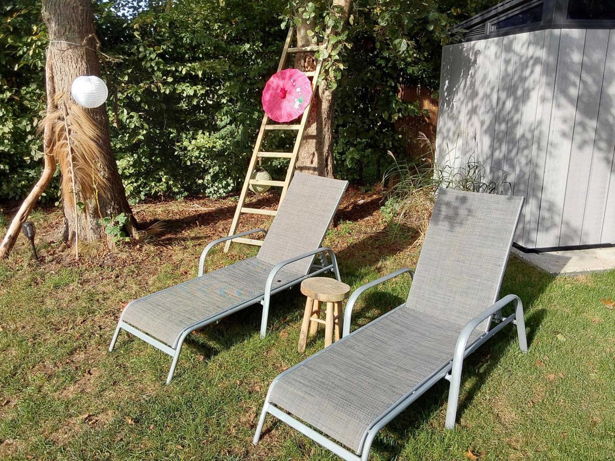 Rumah Senang Wellness Met Hottub En Tuin Ewijk Eksteriør billede